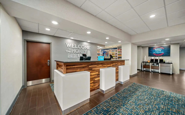 Hampton Inn & Suites Opelika - I-85 - Auburn Area