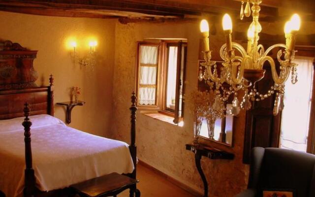 Casa Rural Maderolum