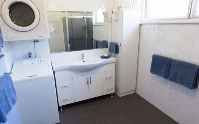Modra s Apartments – Guest Rooms – Tumby Bay