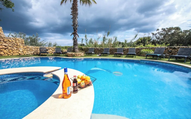 Villa Soldanis 6 Bedroom Villa With Private Pool