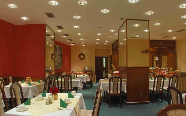 Hotel Harmony