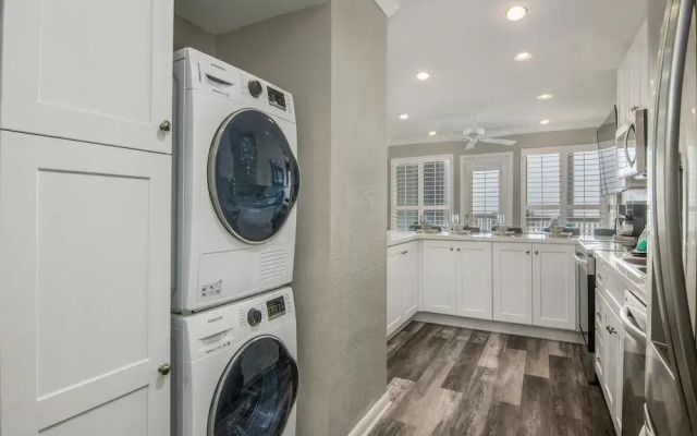 Seascape 2110 in Galveston