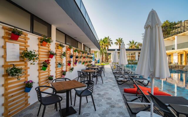 L Hotel Sarigerme
