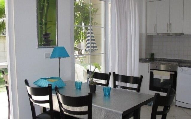 Villa CED1 by JoyLettings