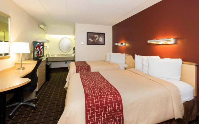 Red Roof Inn Edison