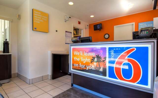 Motel 6 San Diego, CA - North