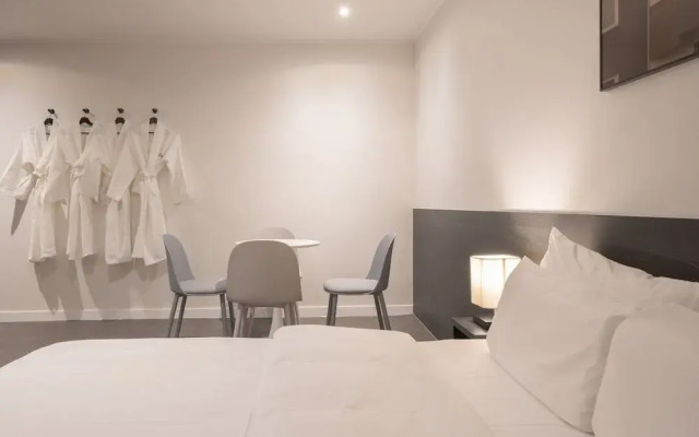 Workers Hotel Daejeon by Aank