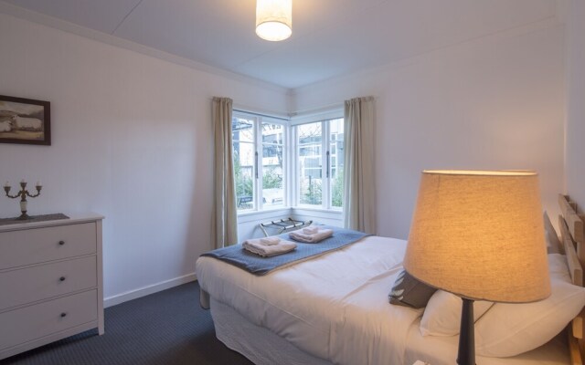 Character Cottage on Melbourne St – Guest Rooms – Queenstown