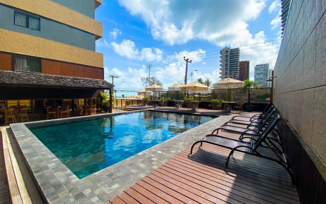 Magna Praia Hotel