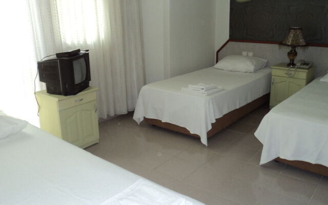 Club La Perla Hotel