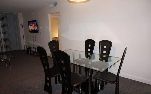 Private Residence at Ocean Residences