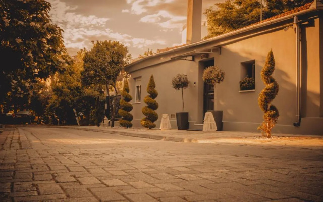 Meni Sweet Luxury Home
