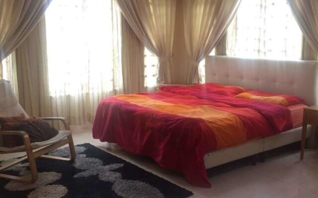 Indah Guesthouse Pekan