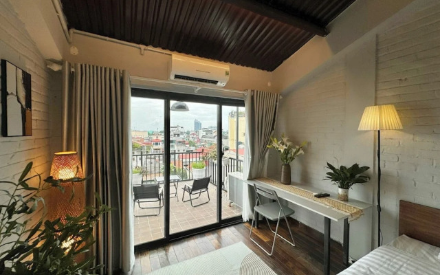 The Little Hanoi