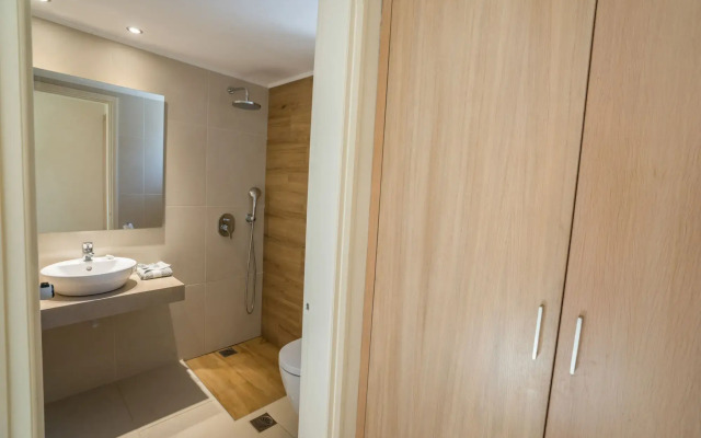 Golden Bay Suites