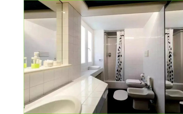 Carlos BCS2 - Sanremo center suite -