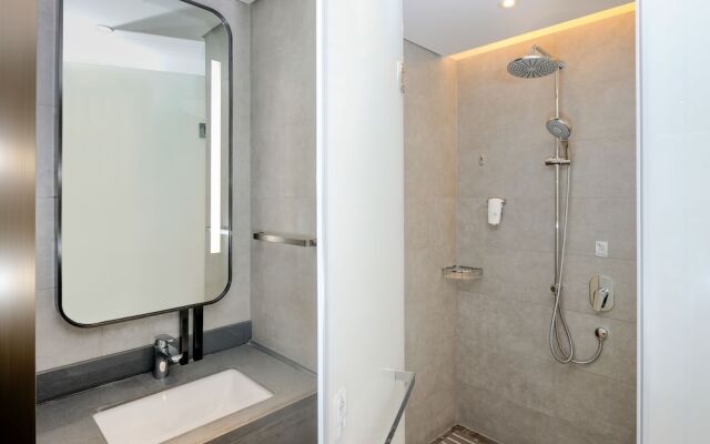 ibis Styles Shanghai New Hongqiao Hotel