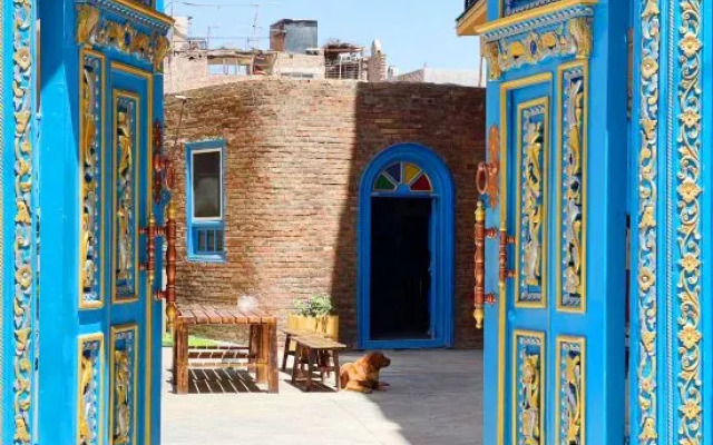 Serene Pastoral Retreat