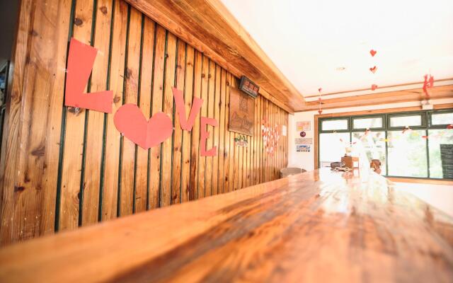 Pine Breeze Cottages