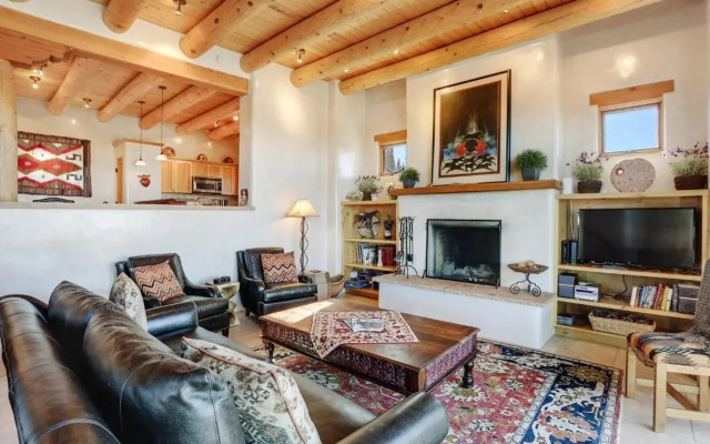 Bishops Lodge Villa Corazones