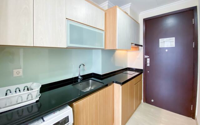 Comfort And Modern Studio Apartment At Menteng Park