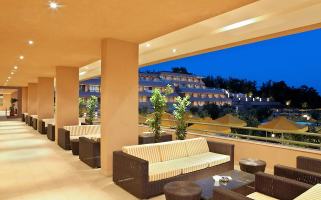 Royal Paradise Beach Resort & Spa