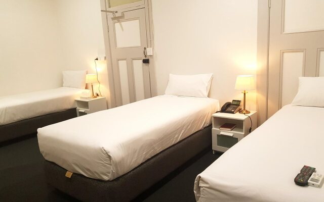 Ambassadors Hotel