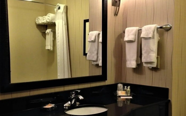 Holiday Inn Hotel & Suites Tulsa South by IHG