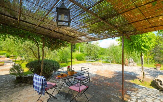 House Nest Penna In Teverina