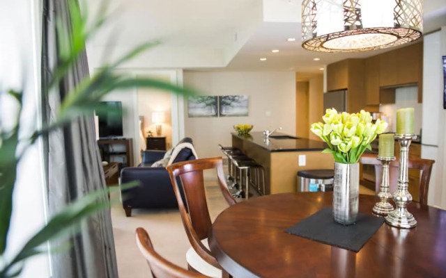 Executive Suites by Roseman - Luna