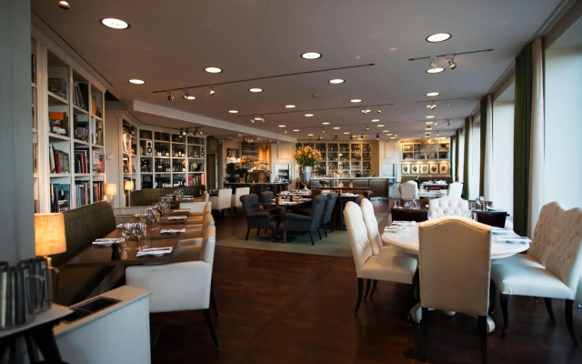 Lydmar Hotel