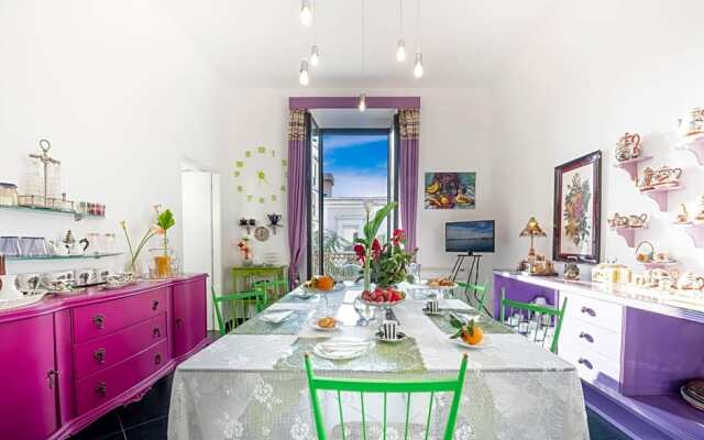 Maria Vittoria Charming Rooms and Apartments