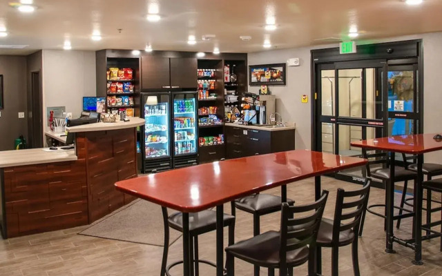My Place Hotel-Medford OR
