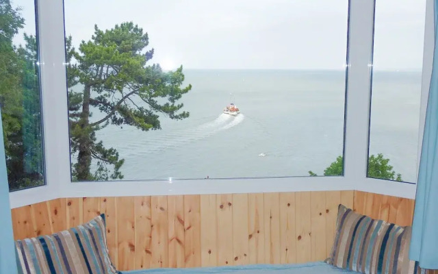 Porthole Cottage