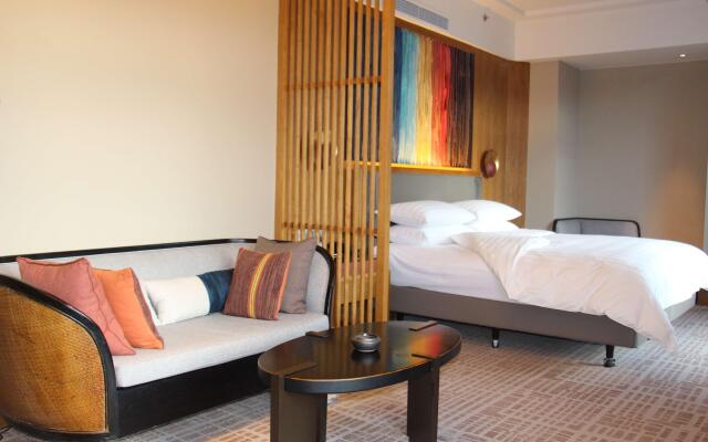 Shangri-La Resort, Shangri-La