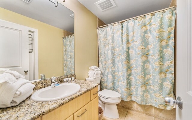 Crc1006 3 Bedroom Condo