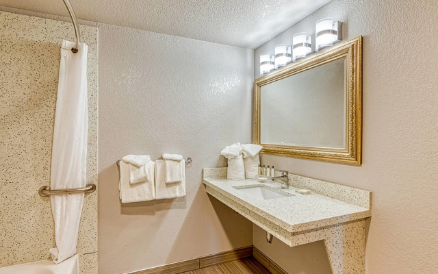 Amanzi Hotel, an Ascend Collection Hotel