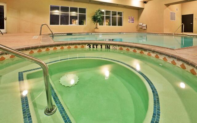 Lake Texoma Inn and Suites to match IHG