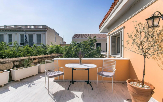 Aerides 3 Luxury Suites