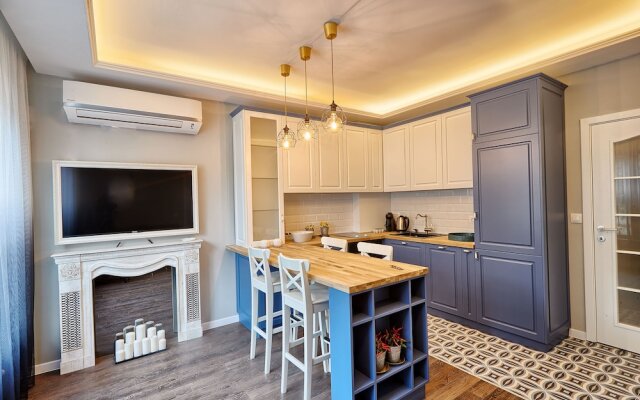 Baratero Opera Apartment