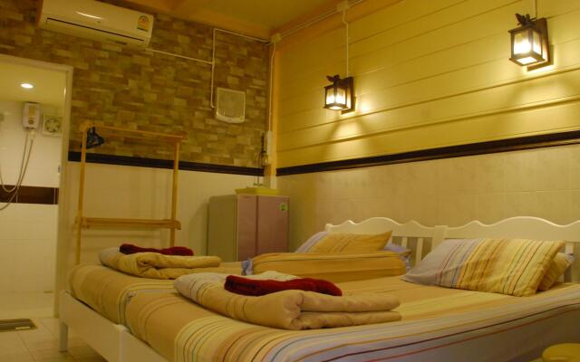 Tanrin Boutique Guesthouse Riverside