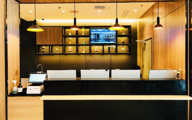 Hanting Hotel Changzhi Baiyi Square