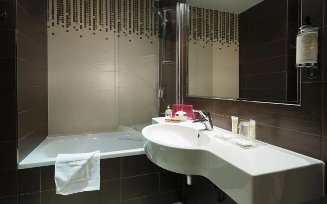 Best Western Anjou Lafayette Opera