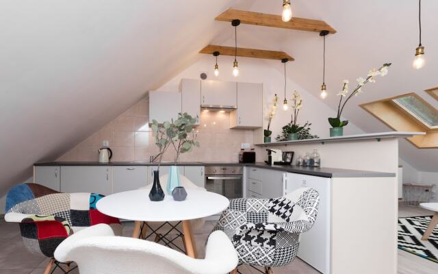 1898 Parkside Boutique Residence