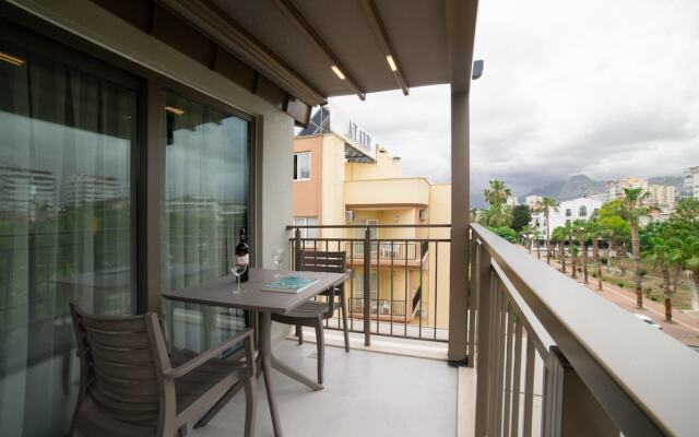 Bomo Suites