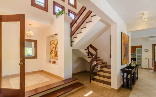 Sea Horse Ranch Luxury Resort