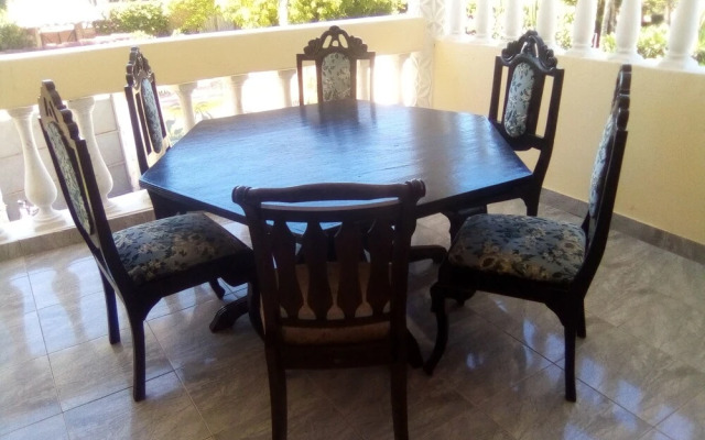 Jawanga Beach Location Villa