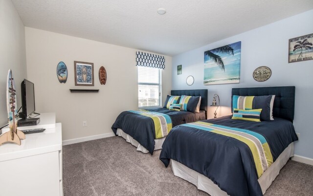 1671 Moonvalley Drive