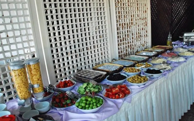 Oğlakçıoğlu Çeşme Hotel