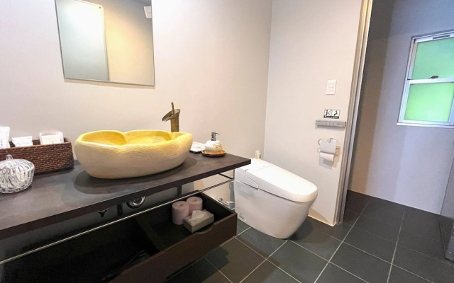 Secret Pool Villa SEJI